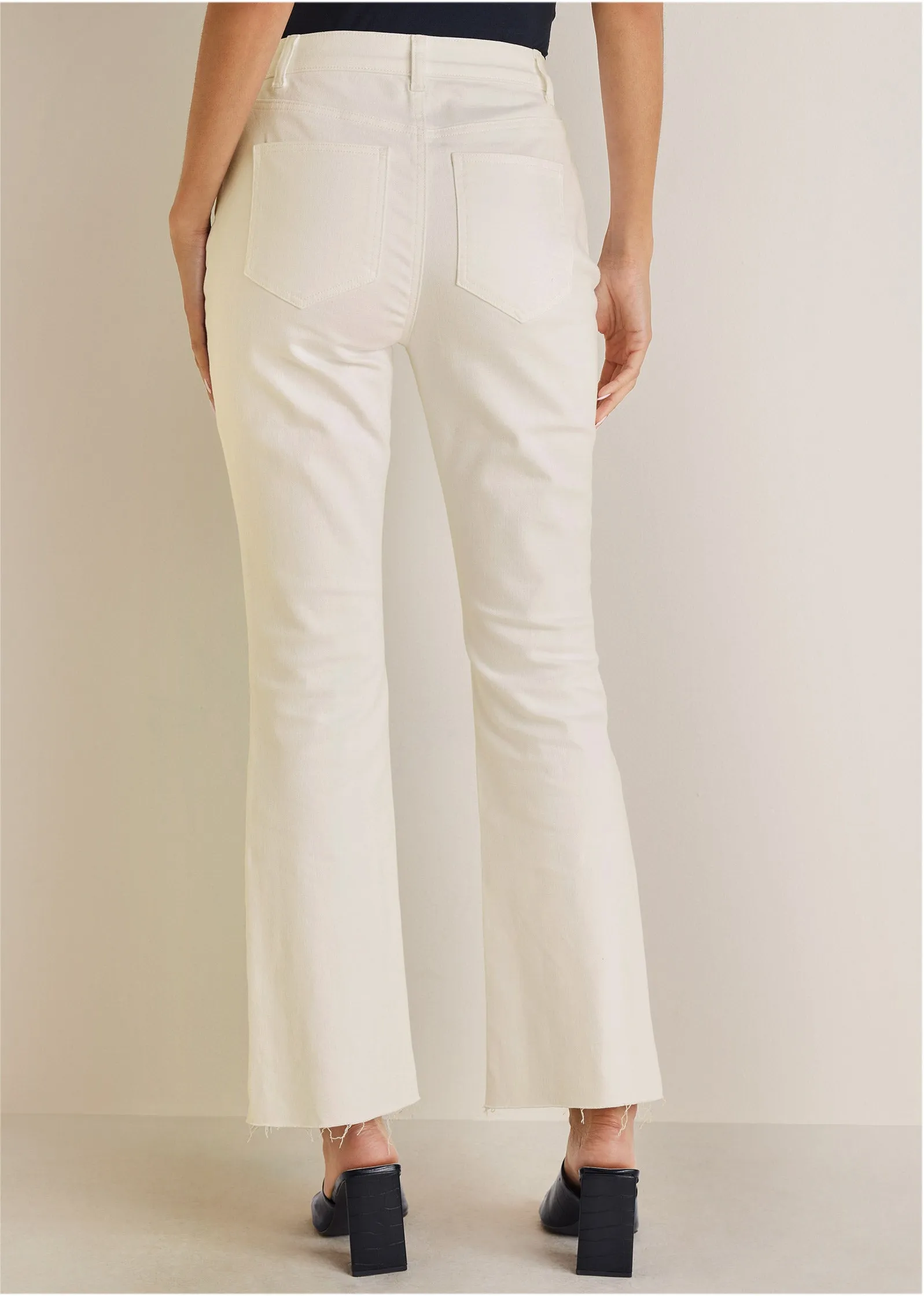 Brigitte Kick Flare Jeans - Off White