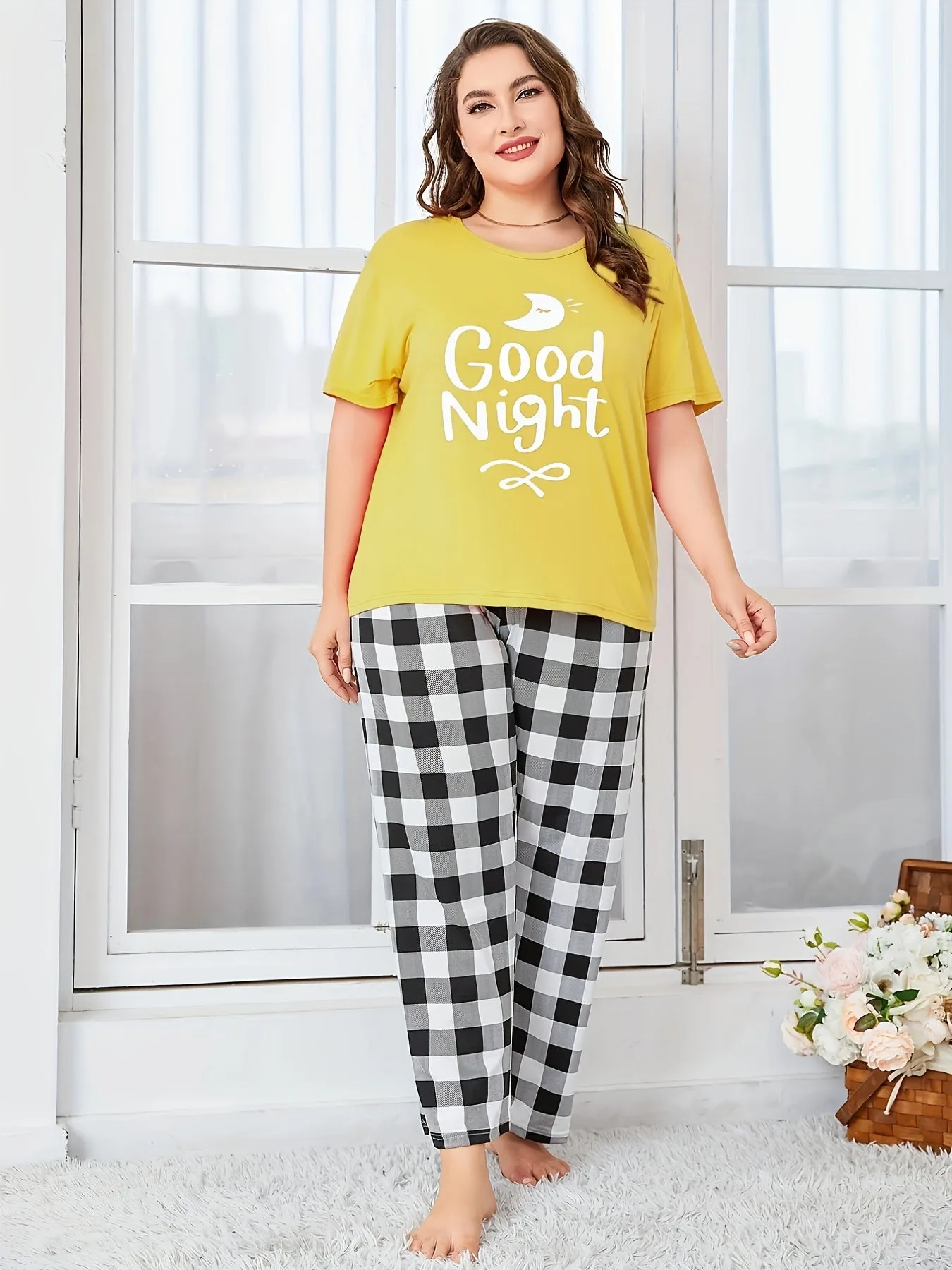 Chic Comfort Women's Plus Moon & Letter Print Loungewear Set for Casual Elegance