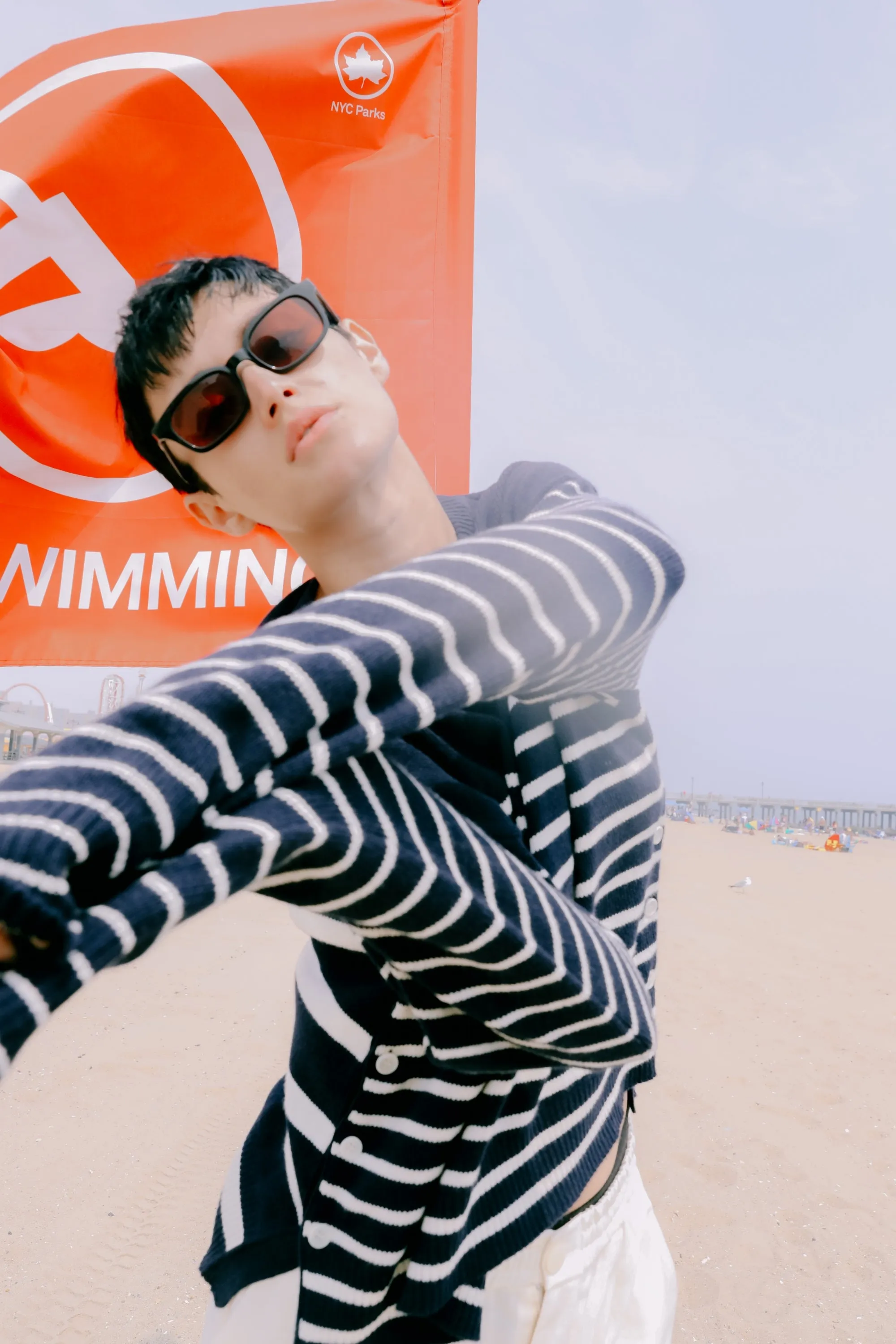 GEORGE COLLAR STRIPED SWEATER - NAVY