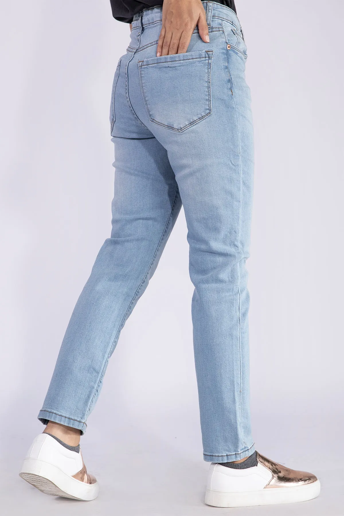 High Rise Light Wash Jeans - W21 - WDJ0005