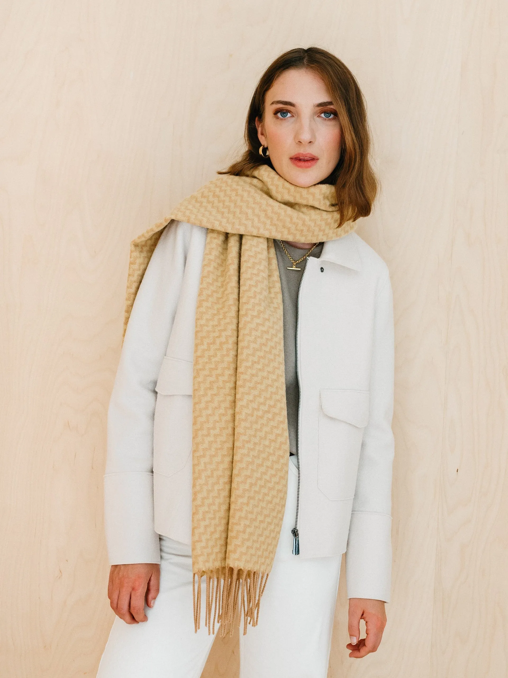 Lambswool oversized scarf in buttermilk chevron