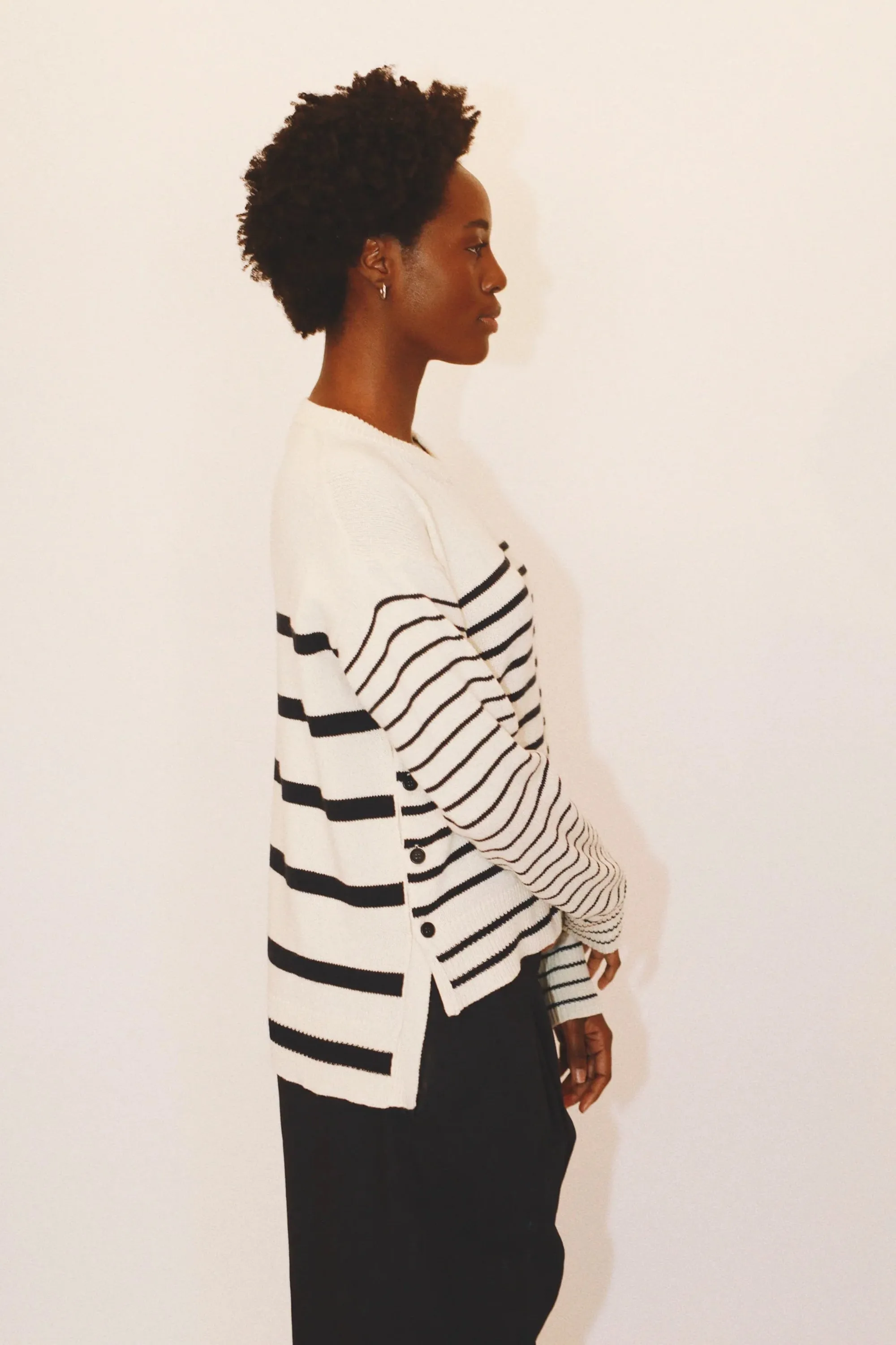 NIC STRIPED SWEATER - CREAM