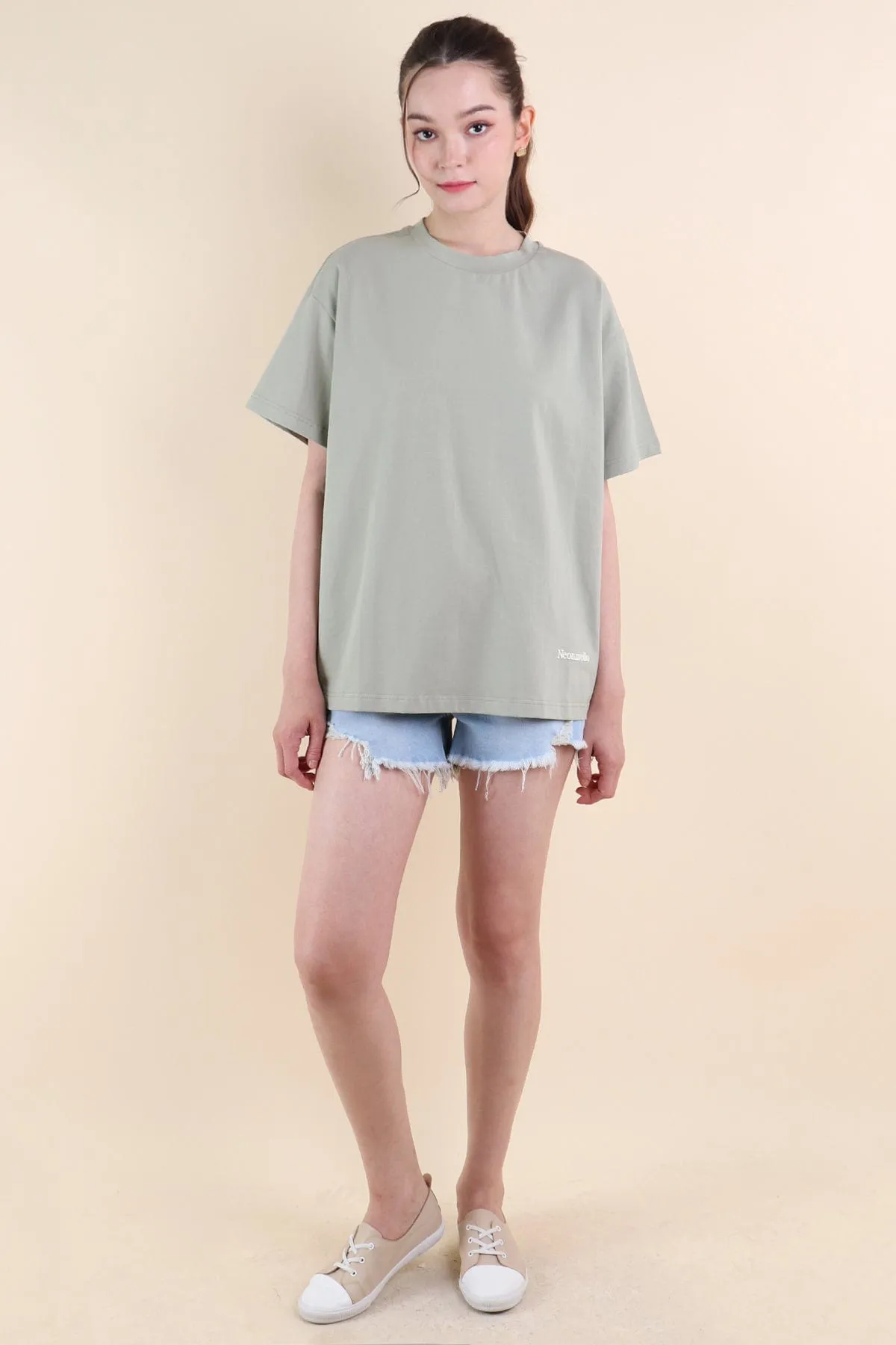 NM STREET COMFORT TEE IN SAGE