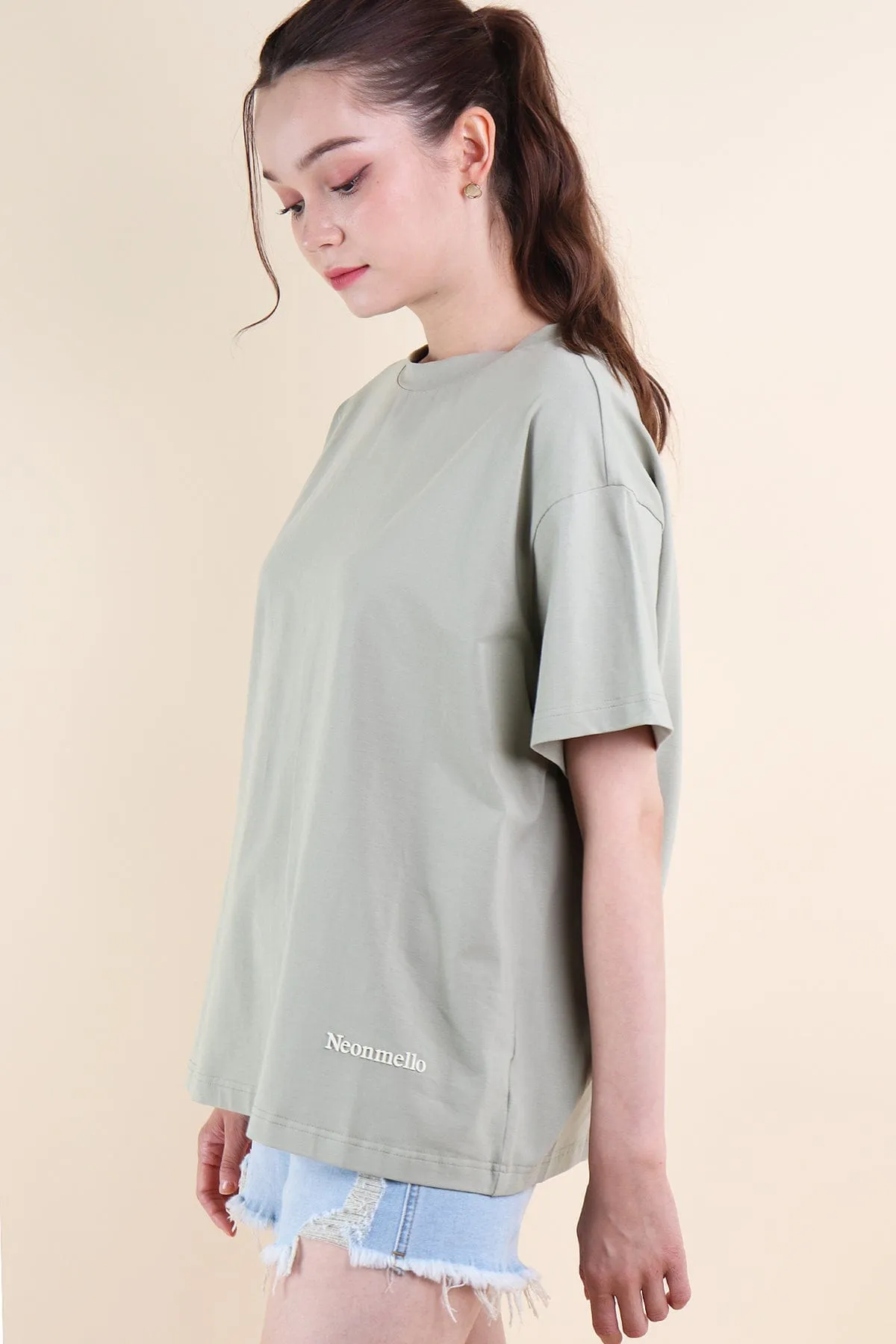 NM STREET COMFORT TEE IN SAGE