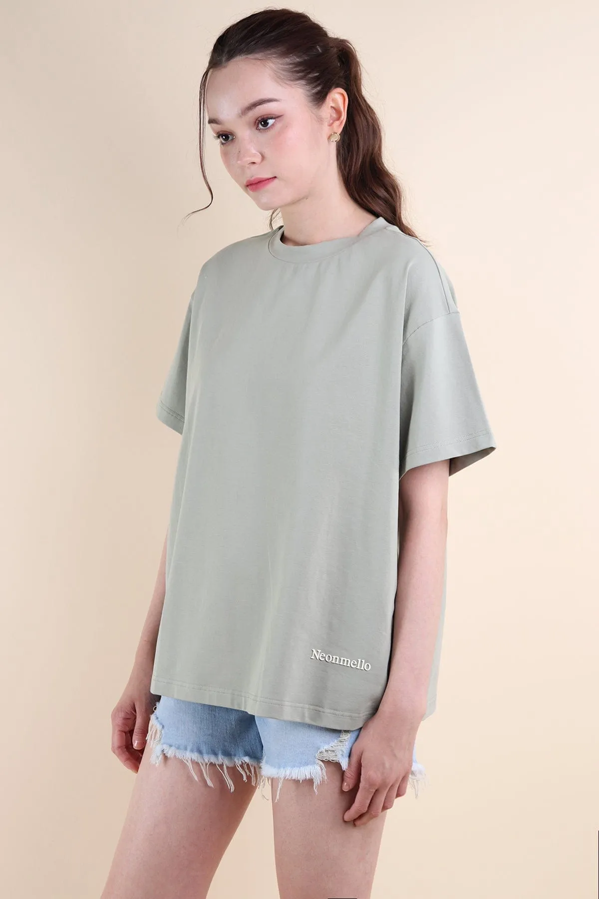 NM STREET COMFORT TEE IN SAGE