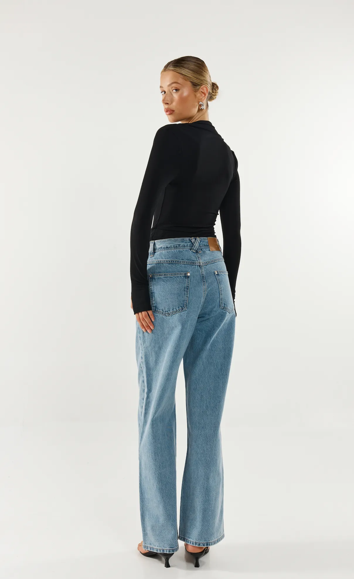 NOMAD JEANS